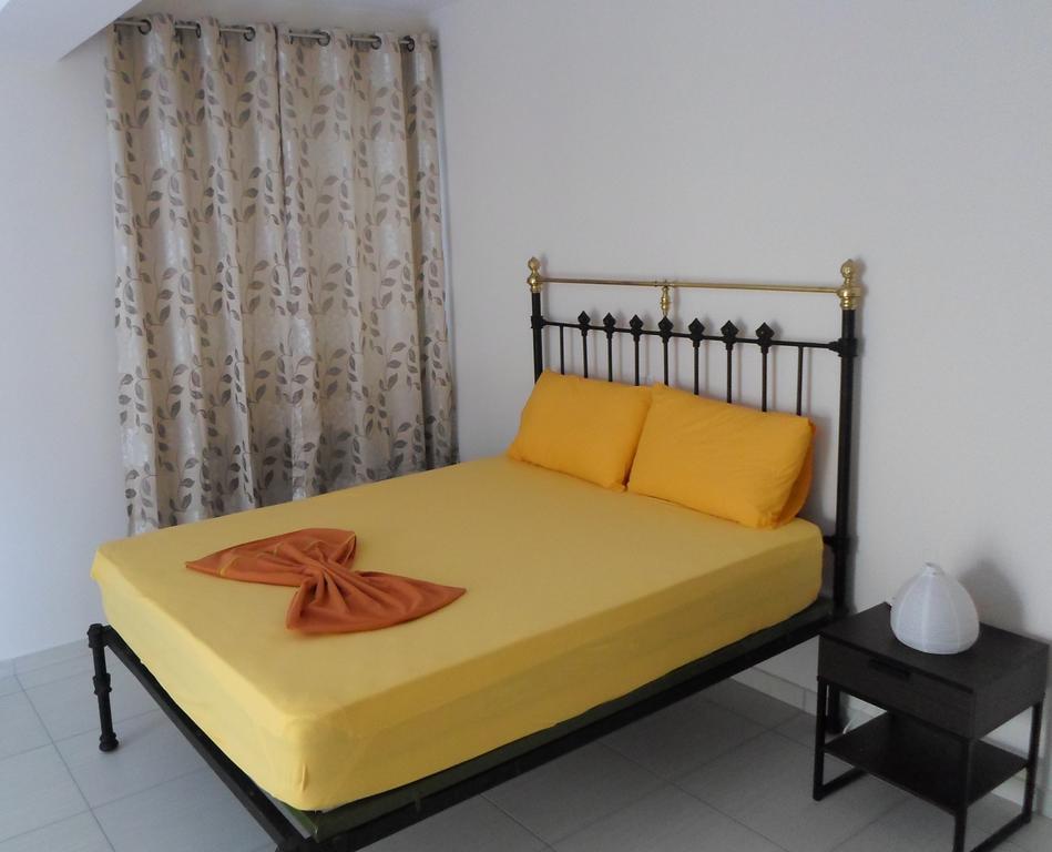 Riviera Rooms Himarë Habitación foto