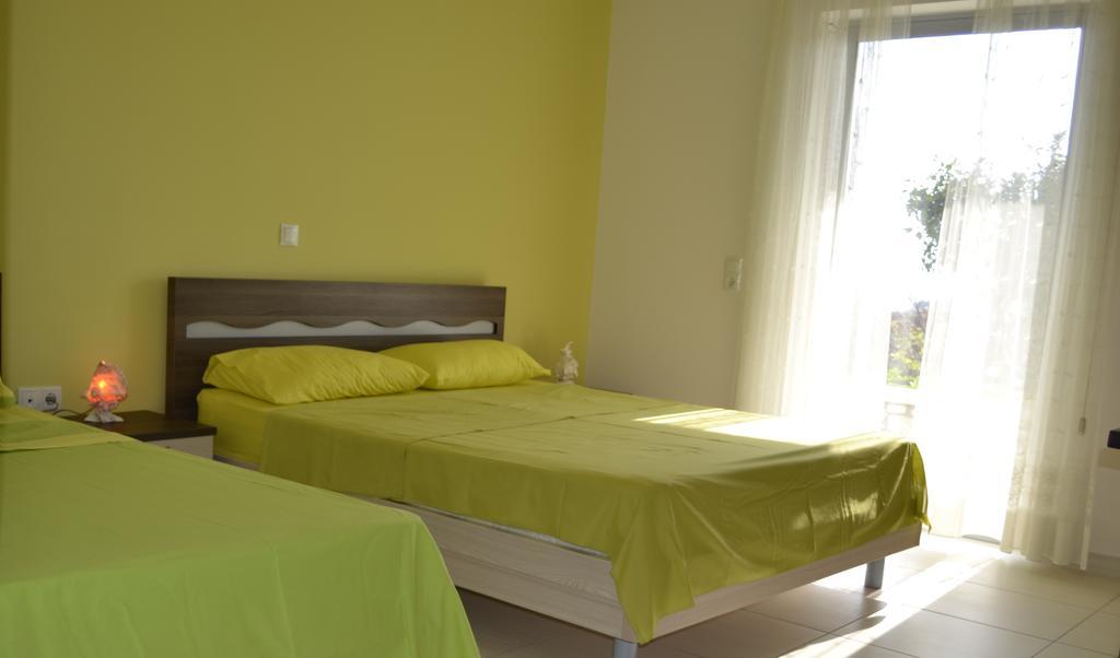 Riviera Rooms Himarë Habitación foto