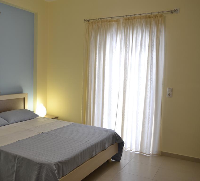 Riviera Rooms Himarë Habitación foto